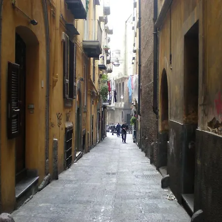 Il 13 * Naples